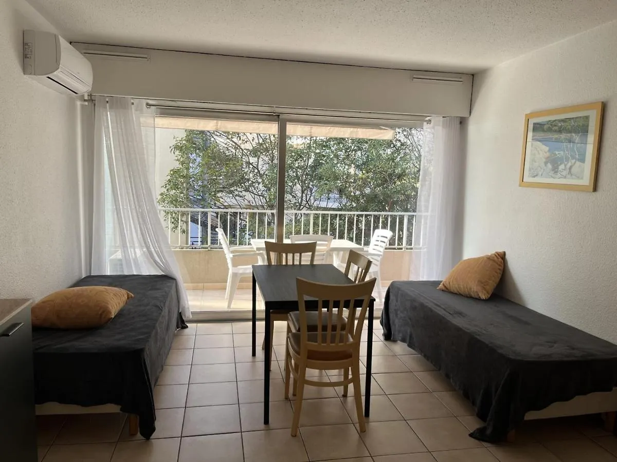 Studio Climatise 2/3 Pers. - Proche Plage, Centre-Ville, Wi-Fi Gratuit - Fr-1-466A-19 Saint-Raphael  Saint-Raphael (Var)