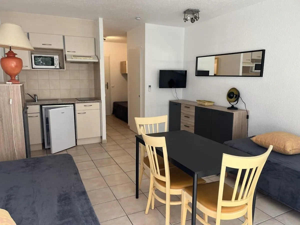 Studio Climatise 2/3 Pers. - Proche Plage, Centre-Ville, Wi-Fi Gratuit - Fr-1-466A-19 Saint-Raphael